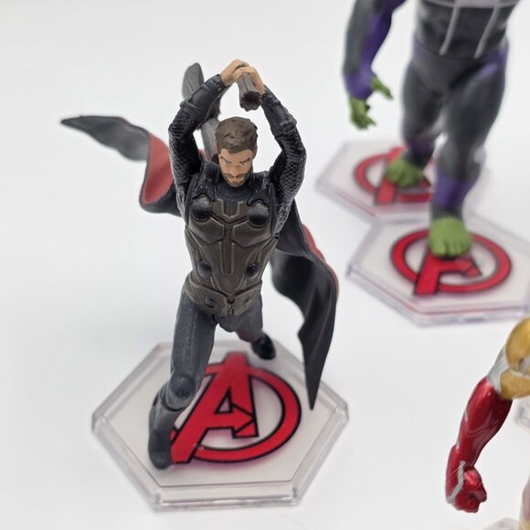 Marvel Endgame Cake Topper Disney Marvel Lot Of 9 Hulk, Thanos, Ironman, Captain - Picture 2 of 10